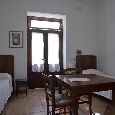 Casa Del Geco Panzió Paestum Kültér fotó