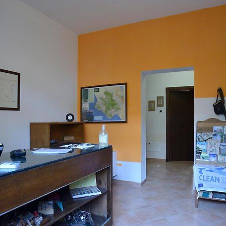 Casa Del Geco Panzió Paestum Kültér fotó