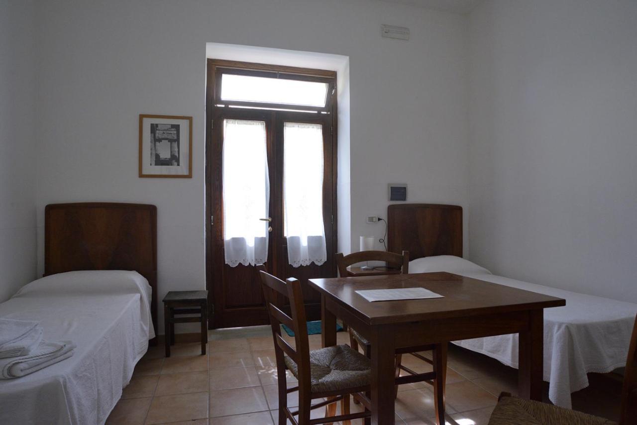 Casa Del Geco Panzió Paestum Kültér fotó
