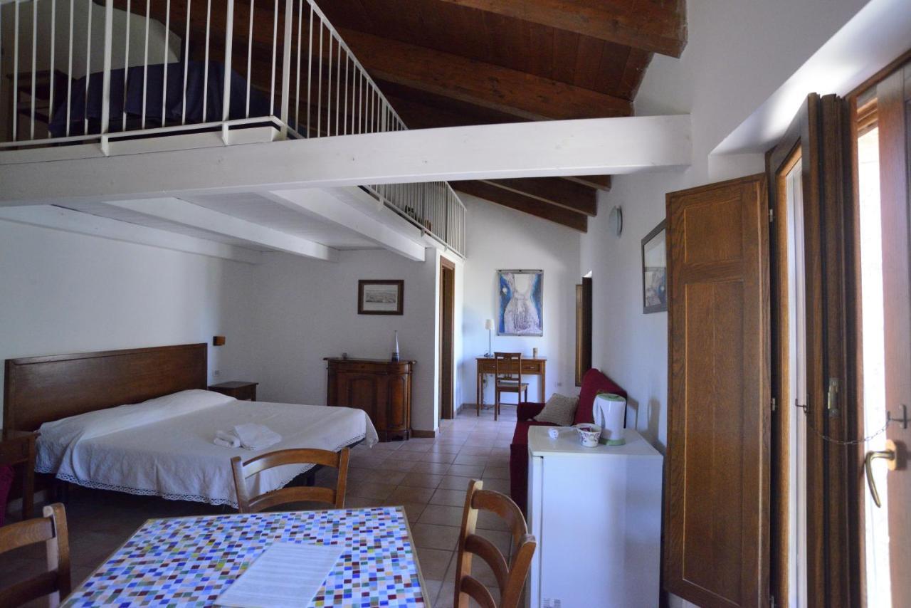 Casa Del Geco Panzió Paestum Kültér fotó