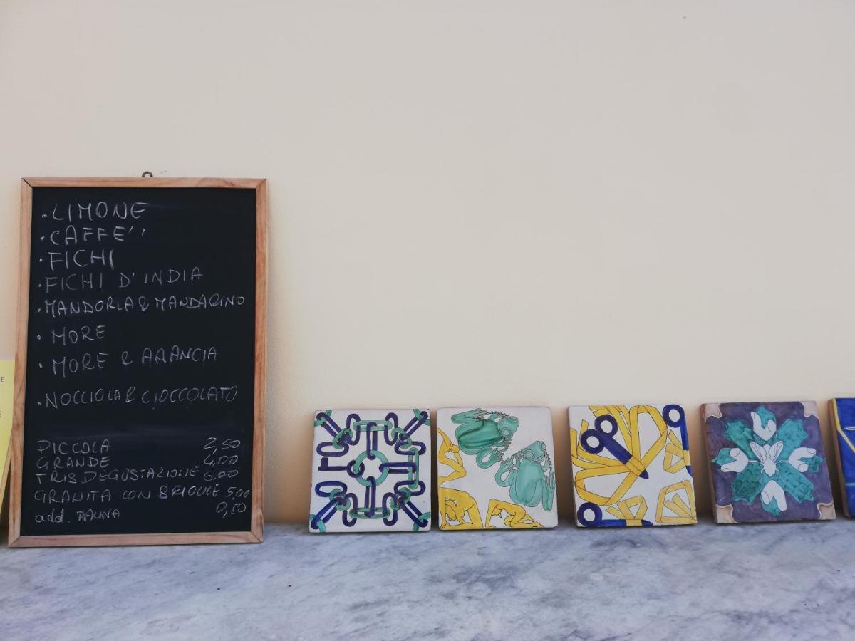 Casa Del Geco Panzió Paestum Kültér fotó