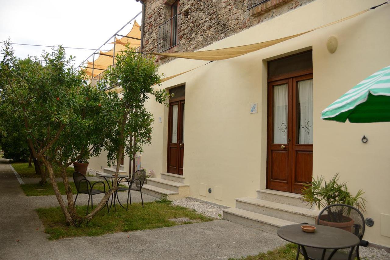 Casa Del Geco Panzió Paestum Kültér fotó