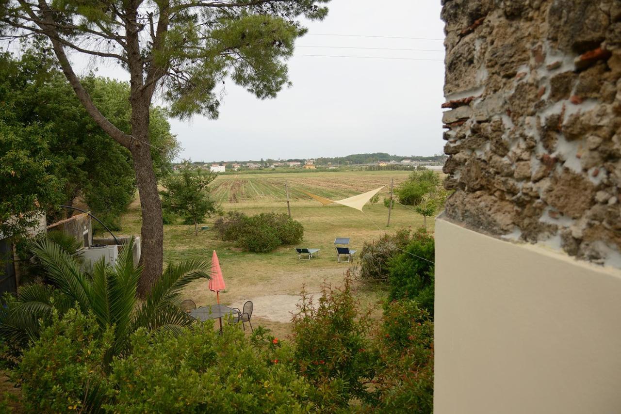 Casa Del Geco Panzió Paestum Kültér fotó